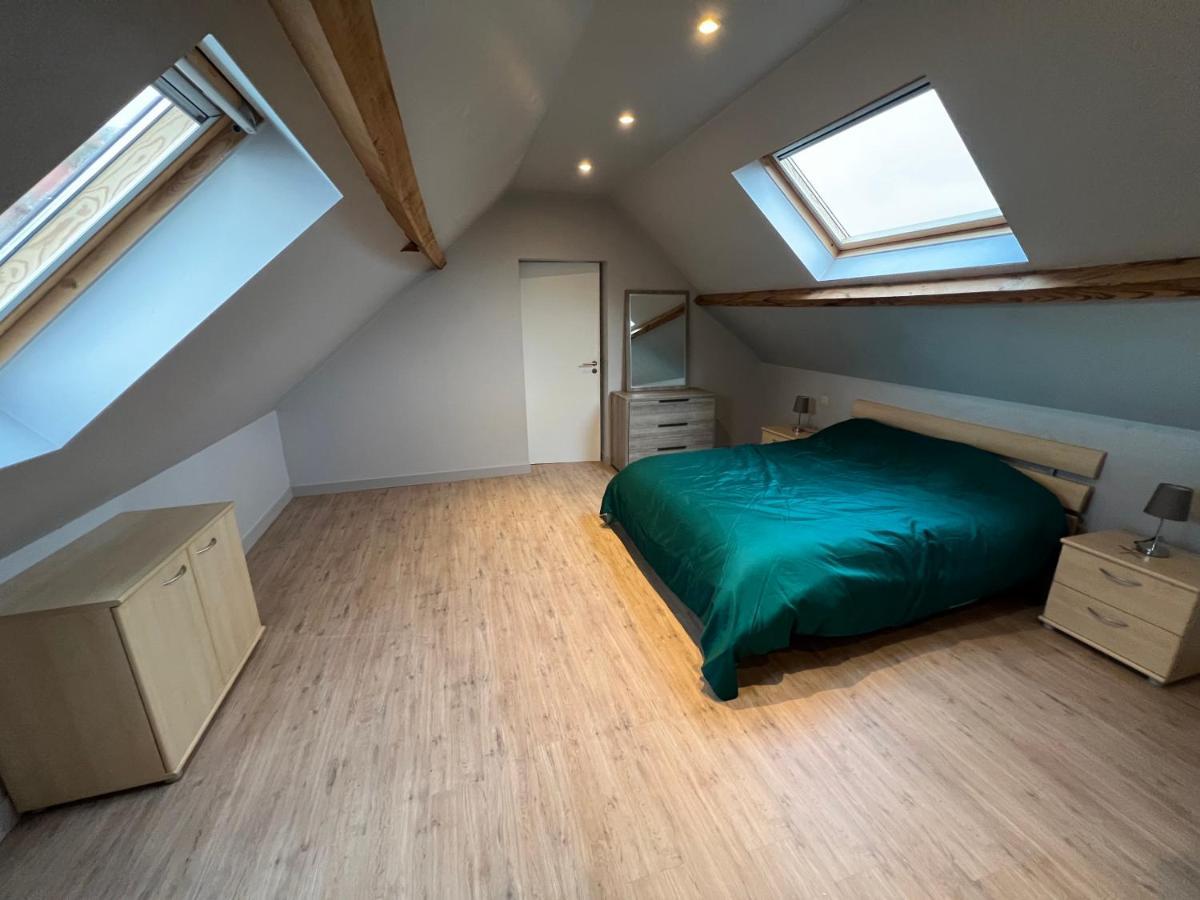Ruim App. Met Grote Garage Apartment Ieper Luaran gambar