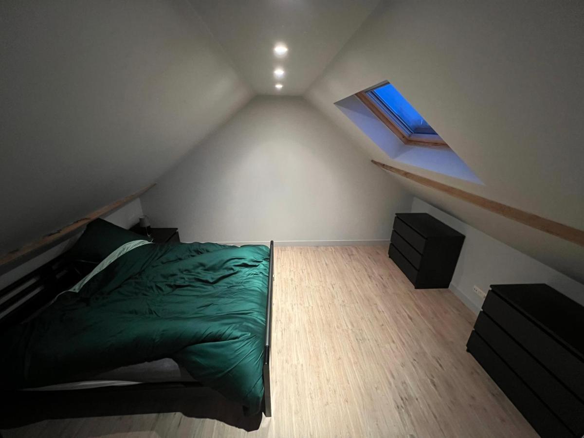 Ruim App. Met Grote Garage Apartment Ieper Luaran gambar